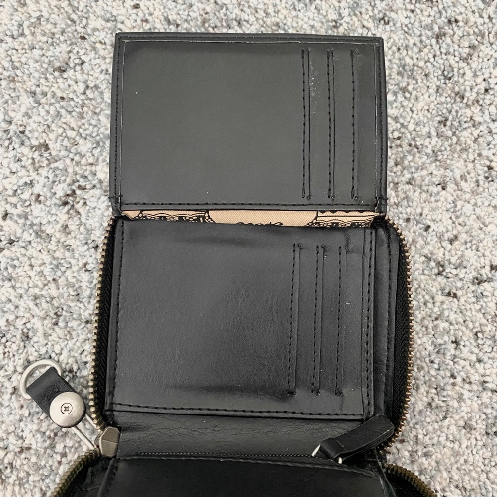 SOLD- Juicy Couture Zippered Wallet w Card Holder - Picture 4 of 4